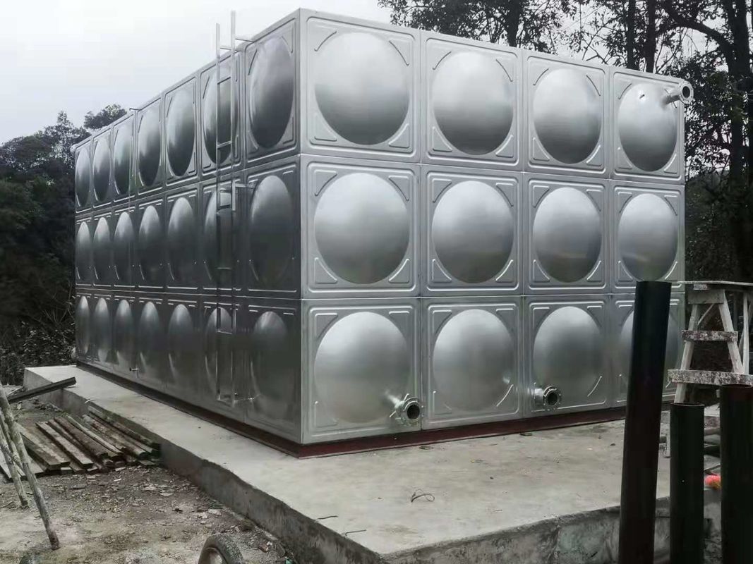 Isolierte, polierte Wasserbehälter aus Edelstahl 1,0 MPa 0,6 MPa
